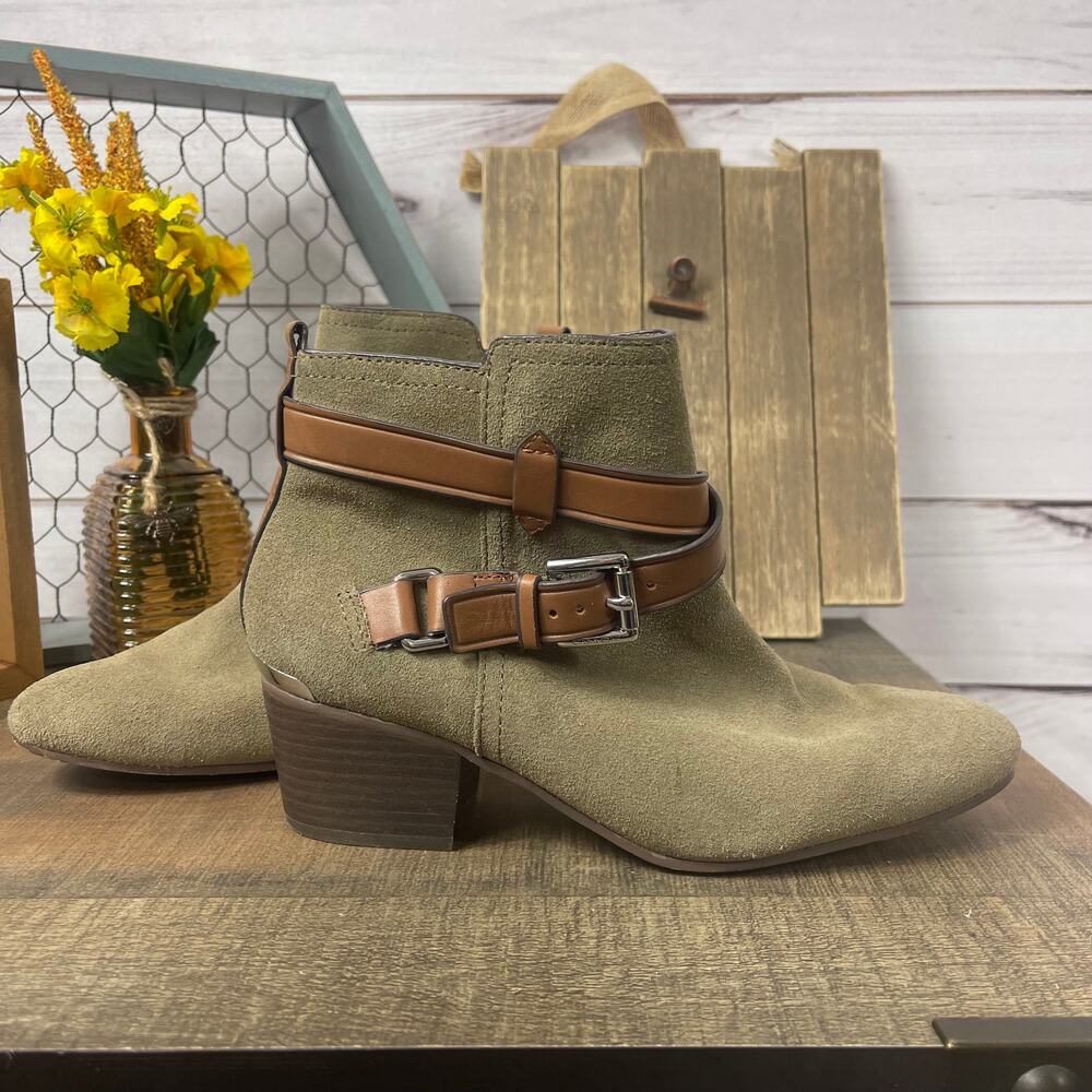 Coach Pauline‎ Suede Buckle Ankle Bootie Size 6.5